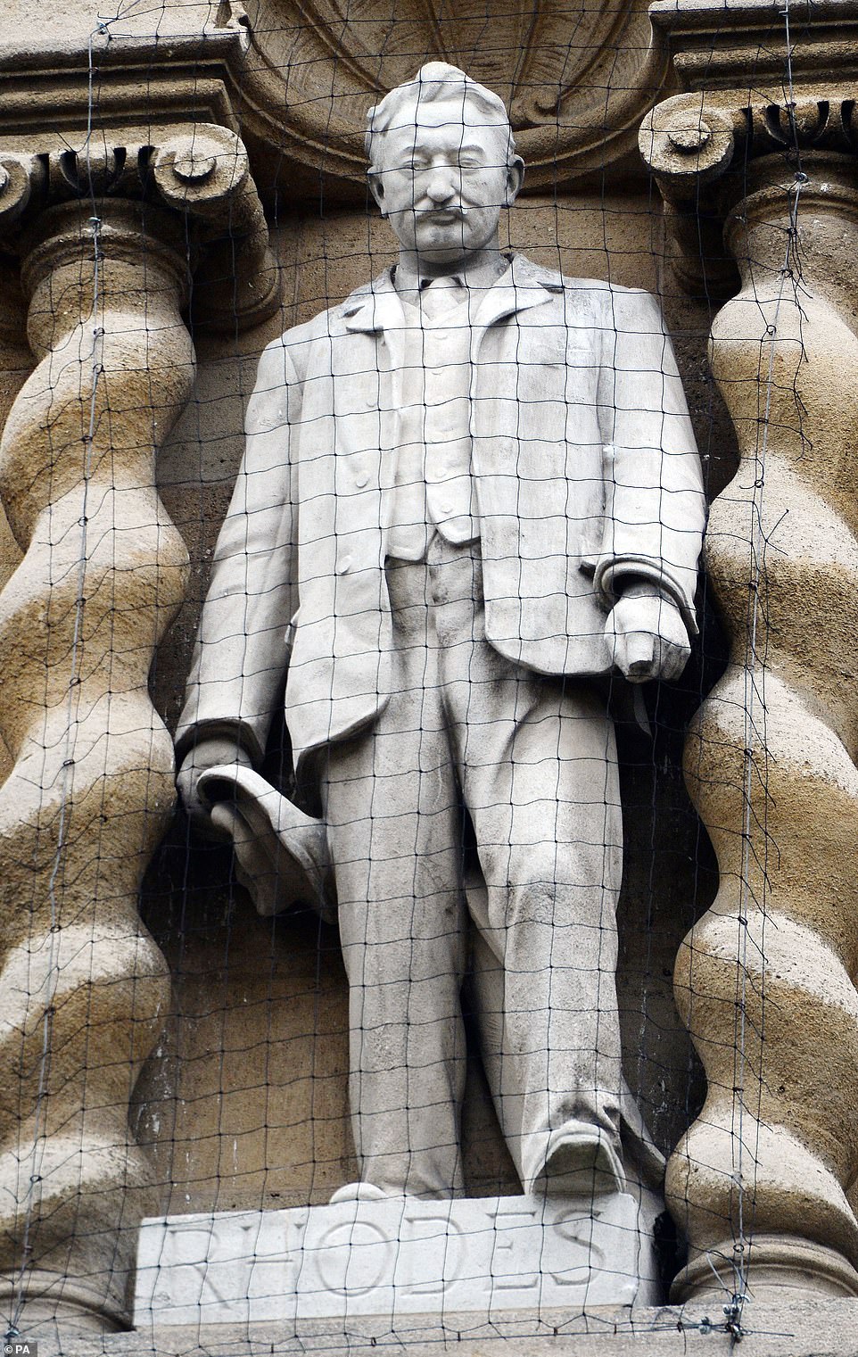 29401866 8401935 26 Oxford City councillors signed a letter saying Rhodes statue a 77 1591772980475