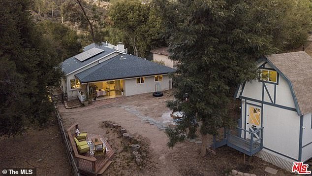 41573826 9456145 The property features its own guest cabin right which the realto a 23 1618037224614