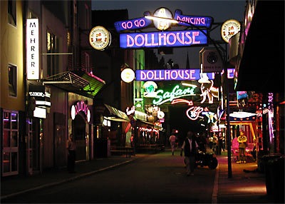 dollhouse m5b35d