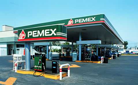 Americans Driving to Mexico to Buy Gas Should Wake Up U.S. Politicians 1