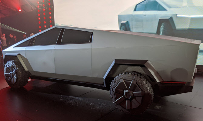 tesla cybertruck3