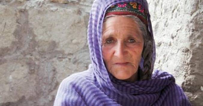 hunza old woman