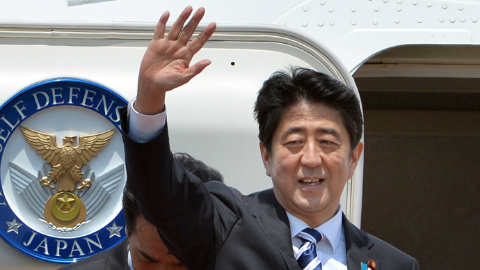 japan abe visit russia.si