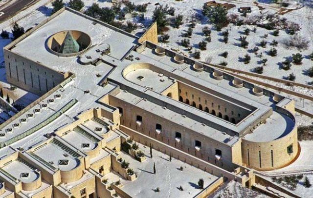 israel pyramid