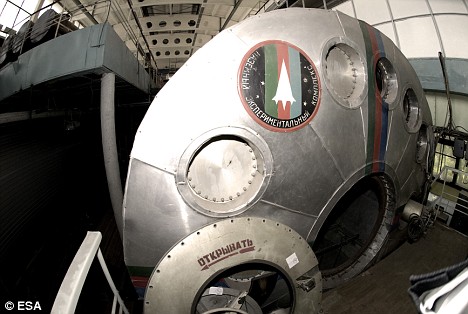 Russia is preparing to send the First Humans to Mars 4 article 1165837 042DE145000005DC