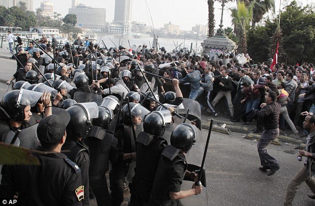 Egypt and Lebanon protests: Thousands clash with police on streets 9 article 1350459 0CE831CD000005DC