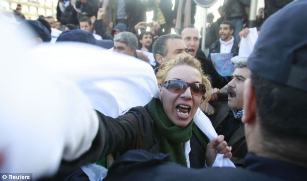 Now revolution takes hold in Algeria, Hundreds arrested 6 article 1356220 0D25D076000005DC