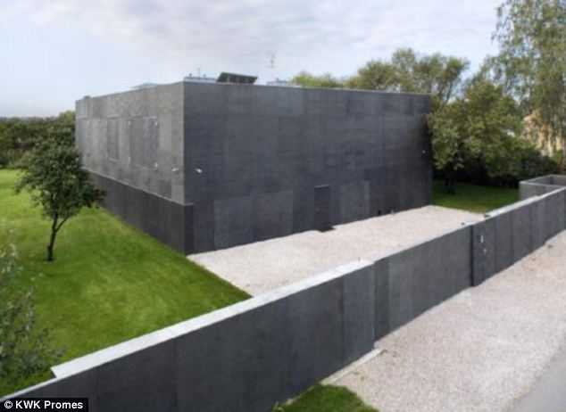 Massive safe-like house built in Poland to protect against the apocalypse 3 article 1384985 0BF7607700000578