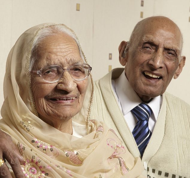 World's Longest Married Couple Share Their Secrets 3 article 2226145 15C67BEF000005DC