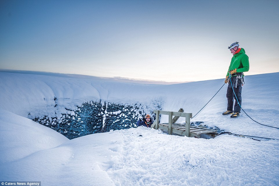 Iceland's Stunning Crystal Cave, Emerald Blue Ice mixed with Volcanic Ash 8 26AA73F300000578 0 image a 8 1426415371581