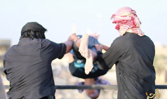2A25C90D00000578 3146225 The final moment before the victims hands bound behind their bac a 17 1435770765136
