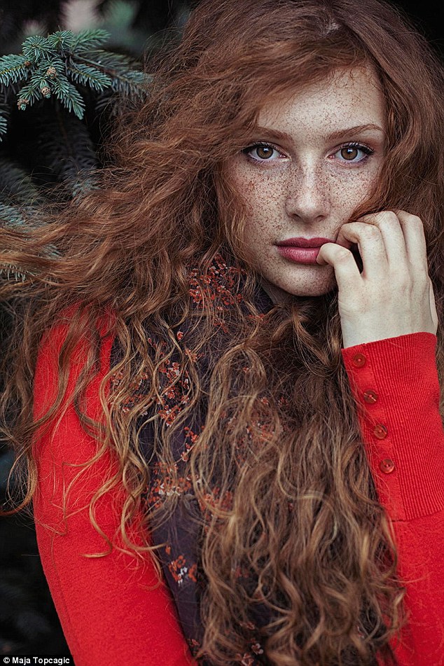 2AE2BDDB00000578 3176475 Models with varying intensities of red hair are photographed in a 13 1438071227710