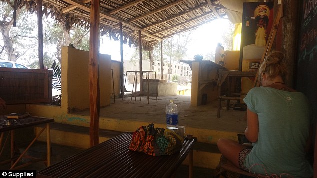 Aussie woman Elly Warren raped and murdered in dangerous Mozambique 2 The 20-year-old had been holidaying and doing a volunteer stint in Mozambique.