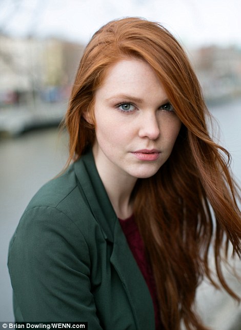 3E56AE2D00000578 4321382 Many of Mr Dowling s images were simple portraits focused in on a 5 1489845683704