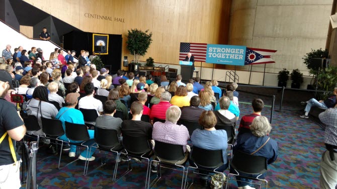 Bernie Sanders Loses Support, Only 150 Show Up At His Rallies Now 2 Bernie Sanders Speech For Hillary Akron