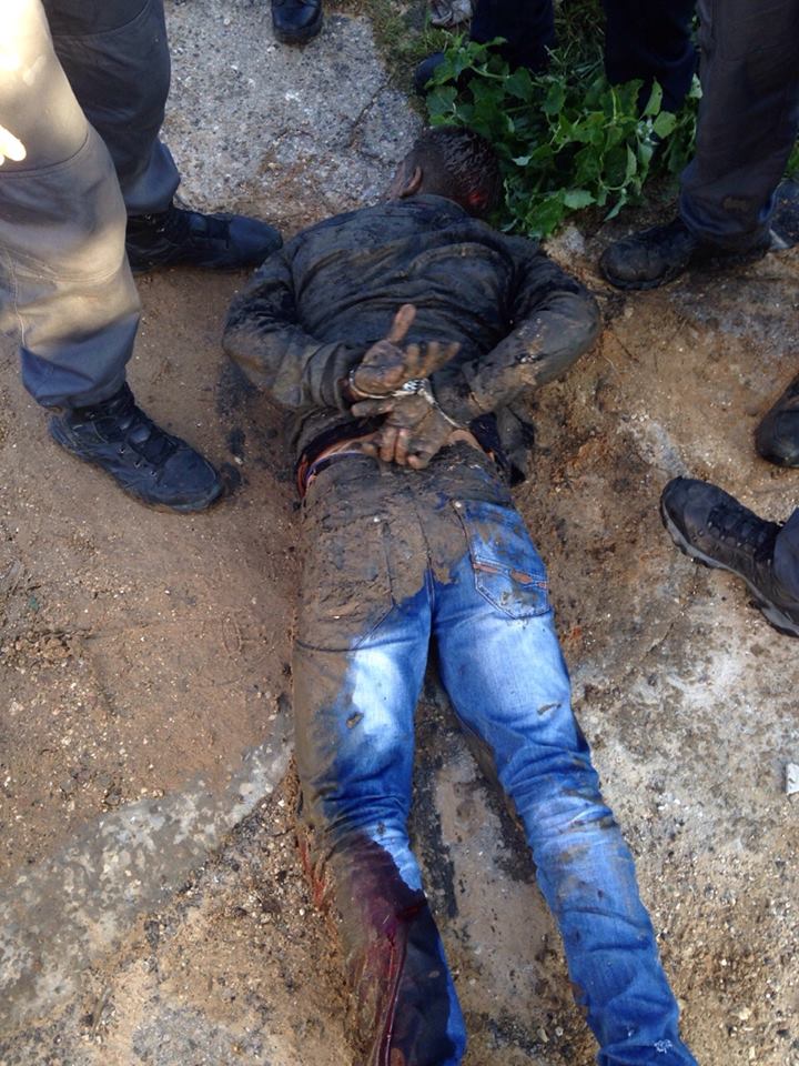 At least 10 stabbed on Tel Aviv bus, Palestinian attacker arrested 8 B72hGfTIMAE3HLH