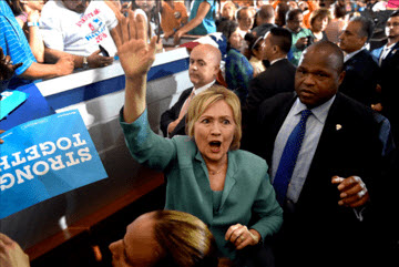 Hillary w Dark Side 2