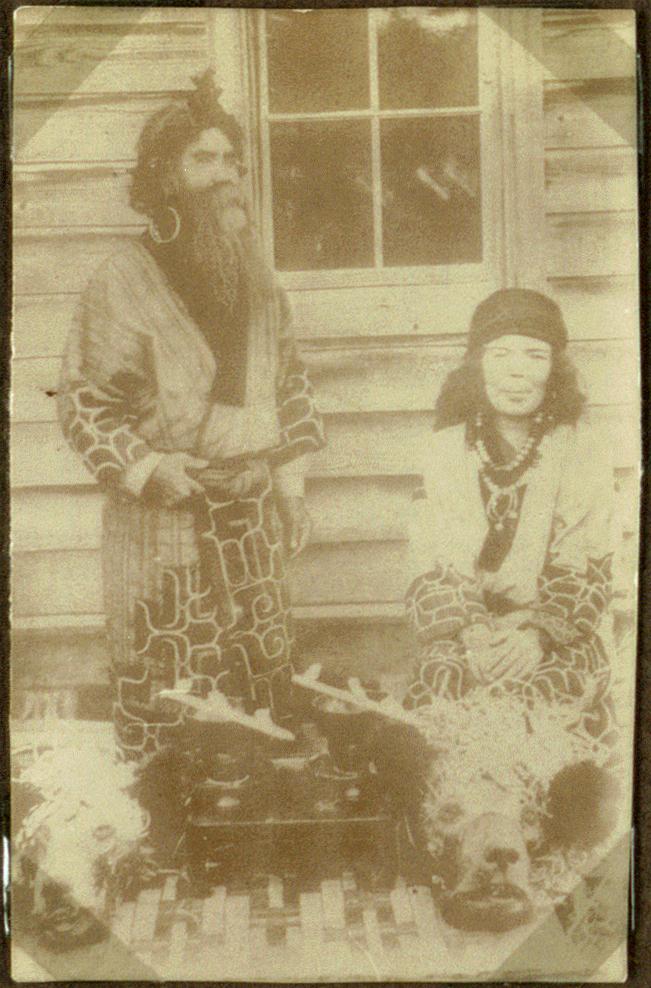 An Aino Couple%2C Japan %2810795600564%29
