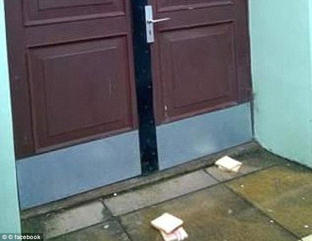 bacon sandwich mosque
